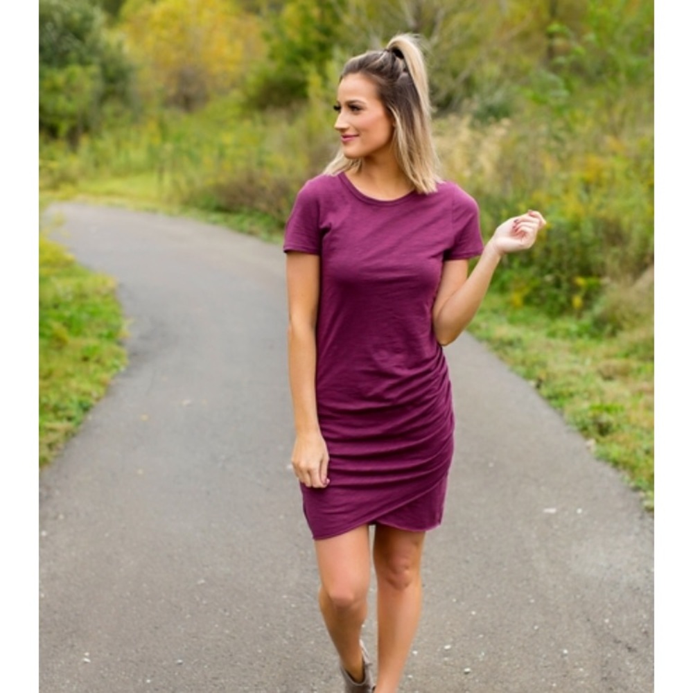 Burgundy ruched t-shirt dress